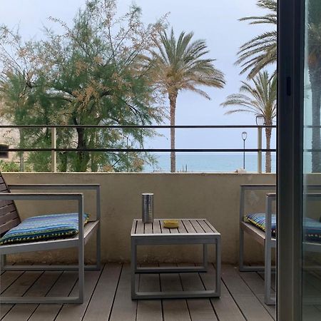 Fully Equipped Beachfront Studio In The Heart Of The City Center Bd Leclerc 앙티브 외부 사진