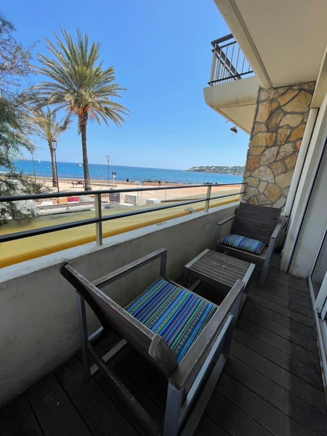 Fully Equipped Beachfront Studio In The Heart Of The City Center Bd Leclerc 앙티브 외부 사진